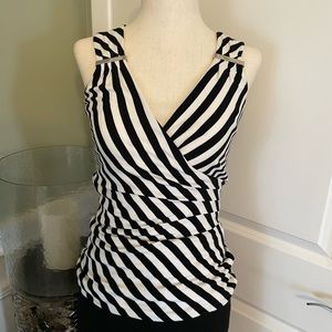 Stripe v neck body on cami